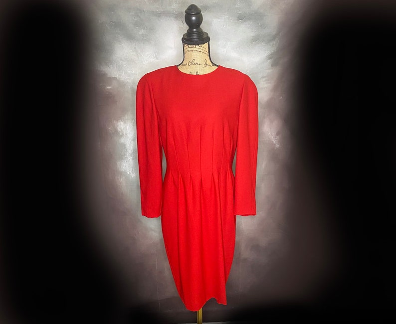 Vintage Dress, 80s Dress, Long Sleeve Dress, Red Dress, Hourglass Dress, Below the Knee Dress, Big Shoulder Dress, Fitted Waist Dress,Medium