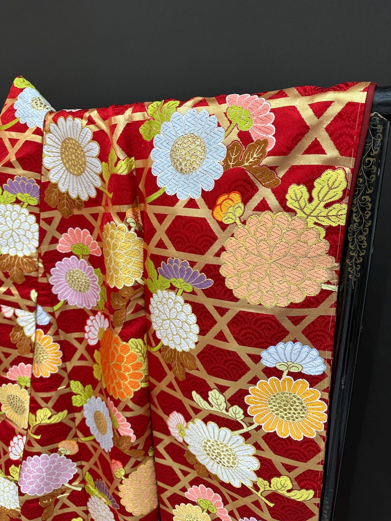 Original Japanese Silk Kimono: Uchikake Wedding Kimono