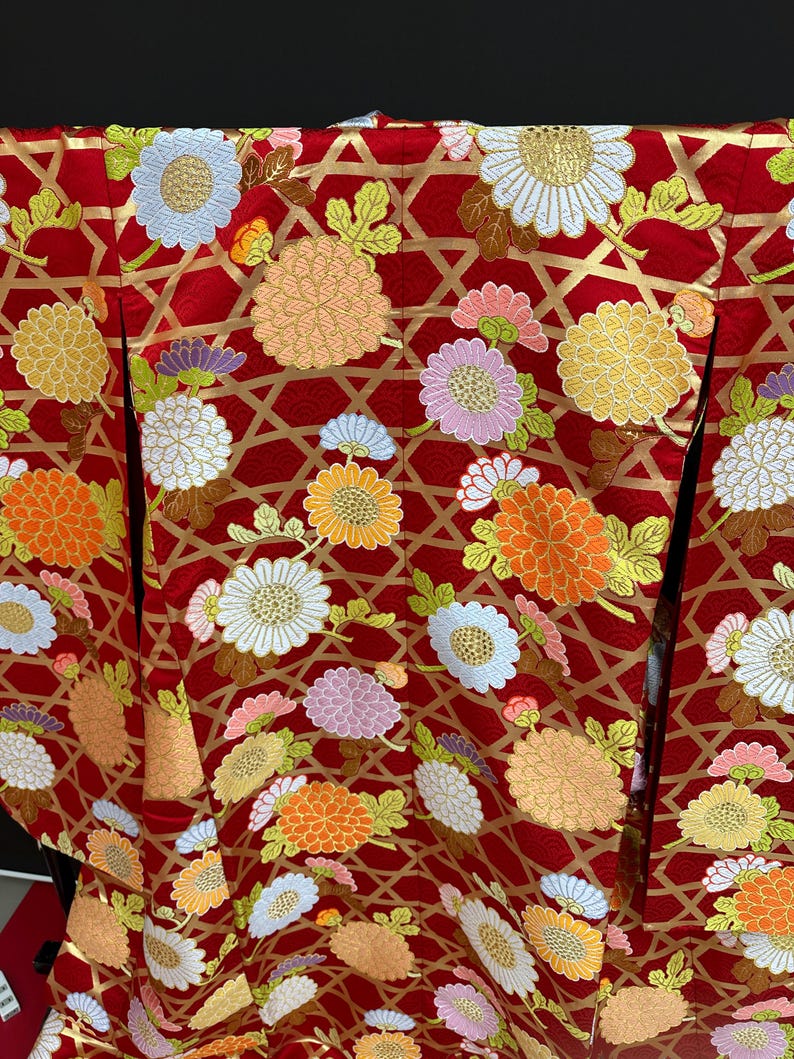 Original Japanese Silk Kimono: Uchikake Wedding Kimono